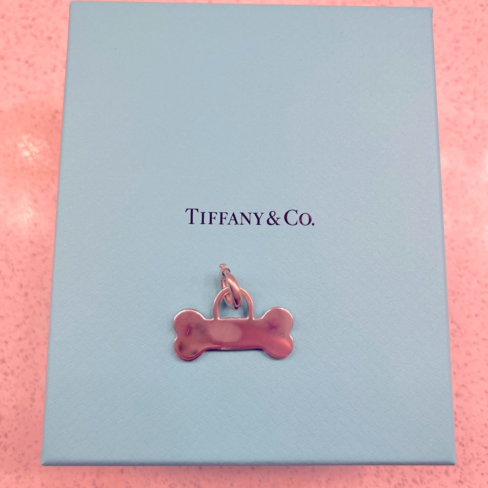 Tiffany & Co SS Dog bone charm